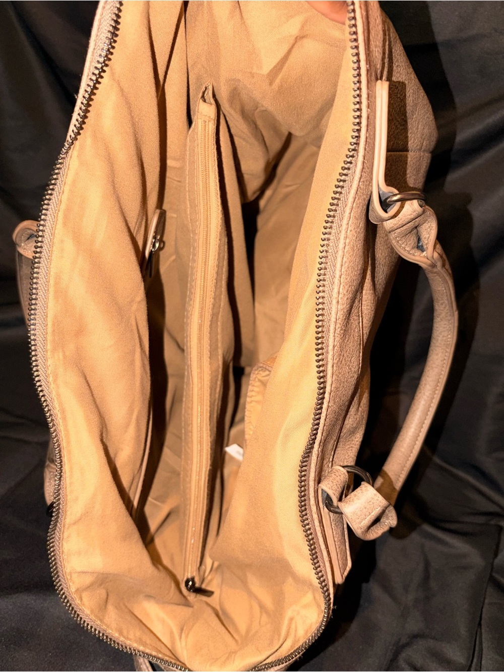 Jen&Co Rustic Dual Handle Tote - Picture 3 of 7